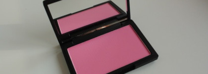 Морозный румянец со Sleek Make Up Blush №936 Pixie Pink