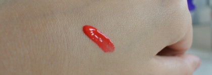 Увлажняющий блеск для губ NYX Butter Gloss Lipstick в оттенке Blg06 Peach Cobbler