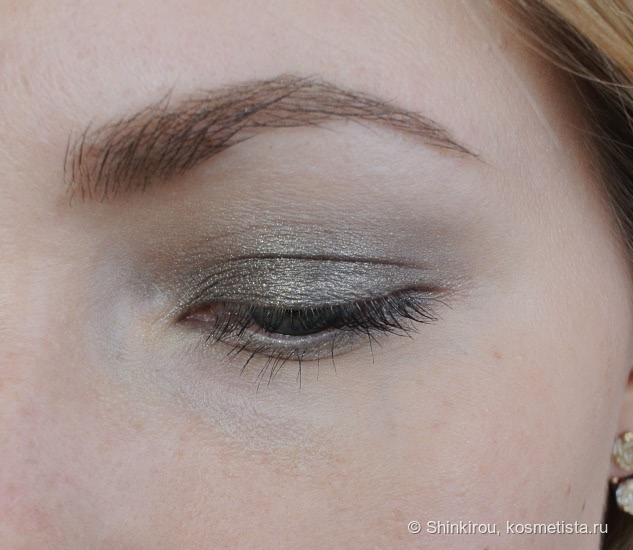 Кремовые тени Dior Diorshow Fusion Mono Long-Wear Professional Mirror-Shine Eyeshadow в оттенке #381 Millenium