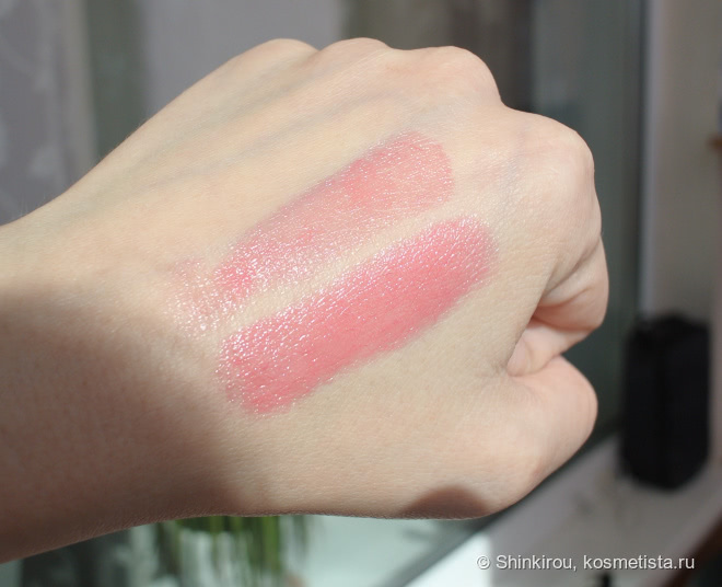 Rimmel Moisture Renew Sheer & Shine 200 Glow-rious Pink