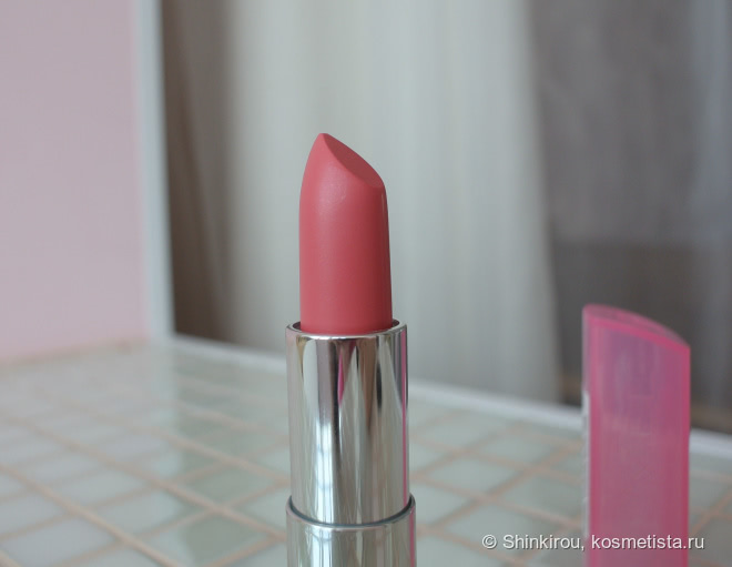 Rimmel Moisture Renew Sheer & Shine 200 Glow-rious Pink