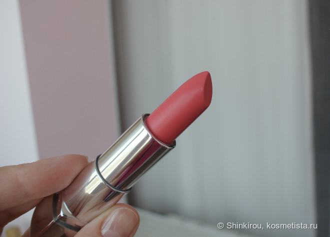 Rimmel Moisture Renew Sheer & Shine 200 Glow-rious Pink
