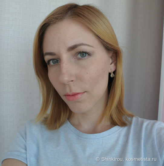 Rimmel Moisture Renew Sheer & Shine 200 Glow-rious Pink