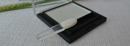 Still Solo Performance compact super glossy eye-shadow #101 и #103