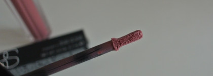 NARS Velvet Lip Glide в оттенке Roseland