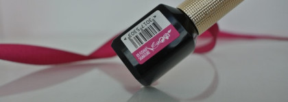 Подводка для глаз L'oreal Paris Matte Signature в оттенке 09 Fushia Signature