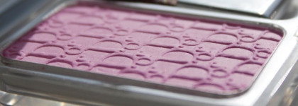 Любовь с первого взгляда Румяна Dior Rosy Glow