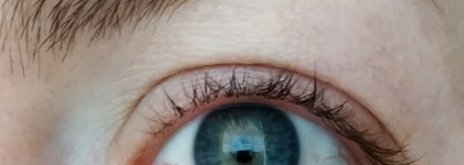 Дьявольски объёмные ресницы на грани «паучьих лапок» с тушью Cils D'Enfer So Volume от Guerlain (оттенок 01 Noir)