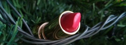 Эстетика на час с легендарной помадой Dior Diorific Long-Wearing True Color Lipstick (оттенок 038 Diva)