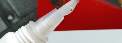 Легендарное масло для ногтей в формате сыворотки - Dior Huile Abricot Daily Nutritive Serum