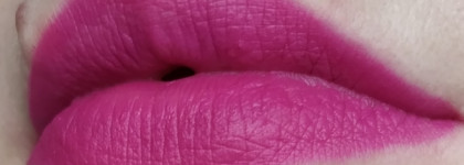 Матовая помада MAC Retro Matte Lipstick в оттенке Flat Out Fabulous