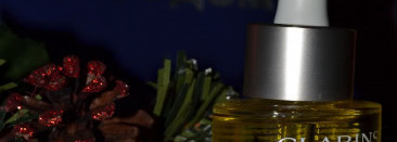 В Новый Год с красивой кожей вместе с маслом Лотоса от Clarins