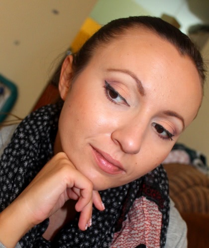 Скрасим пасмурные будни с палеткой Shiseido Luminizing Satin Eye Color Trio #RD 299 (Beach Grass)