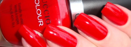 Идеальный красный: Cuccio Colour A Kiss in Paris