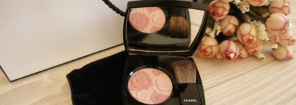 Камелии в цвету Chanel Jardin De Chanel Blush Camelia Rose