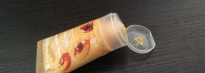 Абрикосовая непонятность от Yves Rocher Apricot Fruity Scrub фруктовый гоммаж для лица "спелый абрикос" серия Сочное ассорти