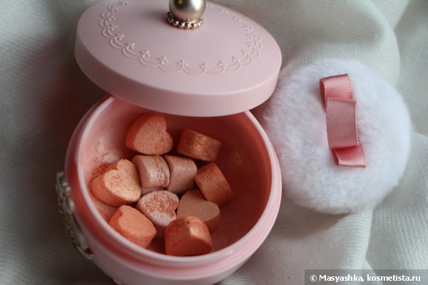 Etude House Princess Etoinette Heart Blusher Or201 Coral Masquerade метеориты-сердечки для настоящих принцесс