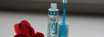 Невидимый помощник Essence Lash&Brow Gel Mascara