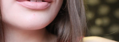 MAC Satin Lipstick Rouge A Levres в оттенке Myth