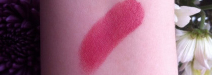 Сияющая и матовая губная помада Chanel Rouge Allure Velvet Luminous Matte Lip Colour в оттенке #34 La Raffinee