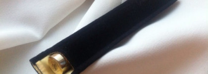 Моя золотая палочка-выручалочка Guerlain Precious Light Rejuvenating Illuminator оттенке 01 Clair