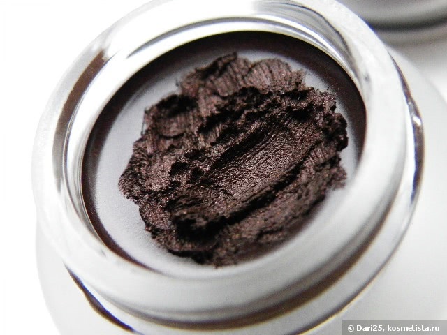 Коричневое золото Maybelline Eyestudio Lasting Drama gel eyeliner 24h в оттенке #02 Brown