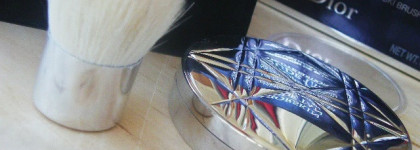 Нежнее нежного с румянами Dior Diorskin Nude Tan Tie Dye Edition Blush Harmony With Kabuki Brush оттенок 001 Pink Sunrise