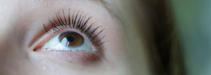 Сравнение Kiko make up Milano longeyes+ active mascara и Divage tube your lashes hi-tech volume mascara