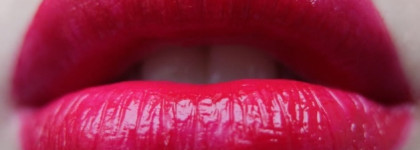 Невероятная красавица Artdeco Long-Wear Lip Color 18