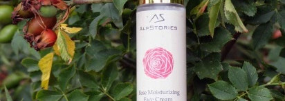 Приятный легкий  крем для лица AlpStories Rose moisturizing face