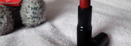 Матовая роскошь с Artdeco Perfect Mat Lipstick оттенок  Dark Hibiscus