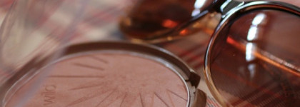 Бронзер Wet n Wild Color Icon Collection Bronzer SPF 15 Avec FPS - дарю вам лучик солнца вместе с оттенком E740 - Bikini Contest