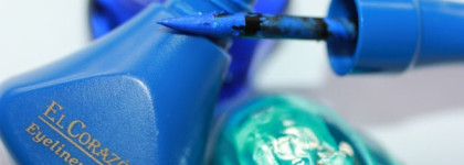 Жидкая подводка для глаз EL Corazon Eyeliner в неоновом оттенке "Baby Blue" и небесно - воздушном "Aquamarine"