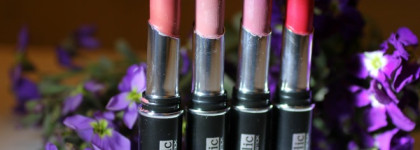 Губная помада Faberlic Perfect Lipstick "Стойкий поцелуй" - ласковый шепот №4644, жаркие объятия №4646, Пламенные чувства №4647, Чувственный взгляд №4641