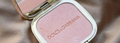 Универсальная пудра-хайлайтер "DG Loves Russia" Universal Highlighting Powder от Dolce&gabbana