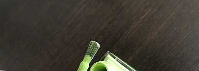 Лак для ногтей Jungle green - впечатляющая зелень джунглей от Yves Saint Laurent