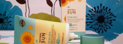 Я так хочу, чтобы лето не кончалось... Защитим наши личики от солнца с помощью солнезащитного средства The FaceShop Natural Sun ECO Sebum Control Moisture Sun Spf40 PA+++