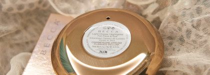 Хайлайтер Becca Light Chaser Highlighter For Face&Eye Shampagne Dream Flashes Bellini