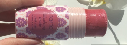 Tarte Cheek stain в оттенке Blushing bride