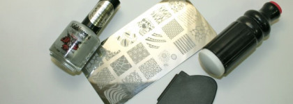 Уютный маникюр с дизайном "серебряный шар"