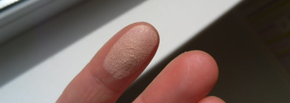 Сухое шампанское Artdeco Eyeshadow Glamour # 383 (glam golden bisque)