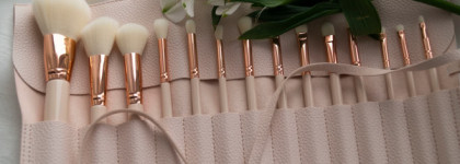 Прямо в сердце! Набор кистей от ColourPop