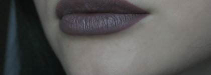 NYX Lip Lingerie Liquid Lipstick 02 Embellishment