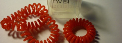 Резинка-браслет для волос InvisiBobble The Traceless Hair Ring Raspberry Red