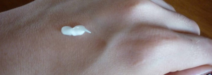 Yves Rocher - Low ShamPoo Мягкий крем для мытья волос