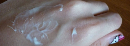 Yves Rocher - Low ShamPoo Мягкий крем для мытья волос