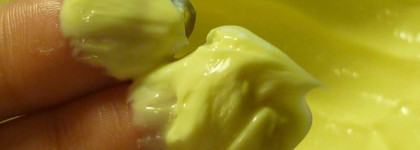 Восстанавливающий крем для тела Organic Shop Banana Milk Shake