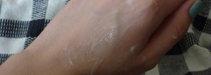 Три продукта с запахом легендарного крема в синей банке