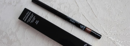 Краски осени с Chanel Stylo Yeux Waterproof Long-Lasting Eyeliner  919 Erable - стойкая подводка для глаз