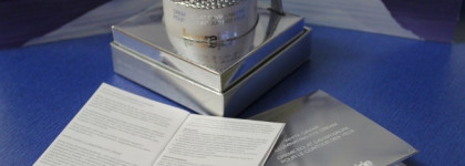 Икра черная, икра красная, икра "белая" заморская от La Prairie